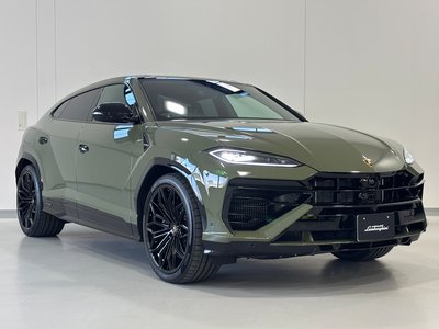 LAMBORGHINI URUS - 1