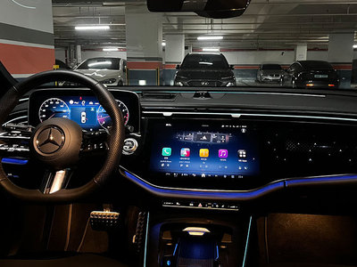 MERCEDES-BENZ E-CLASS - 6