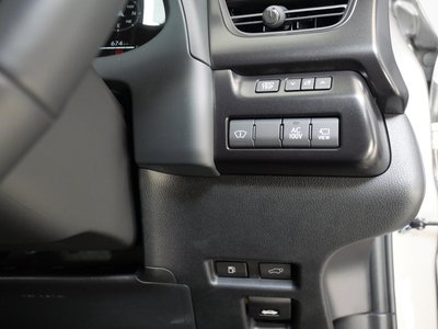 2025 Lexus UX 照片 13