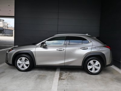 2025 Lexus UX 照片 3