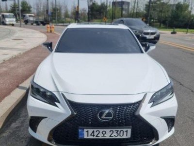 LEXUS ES - 1
