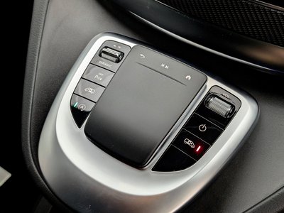 صورة مصغرة 24 لـ 2024 Mercedes-BENZ V-CLASS