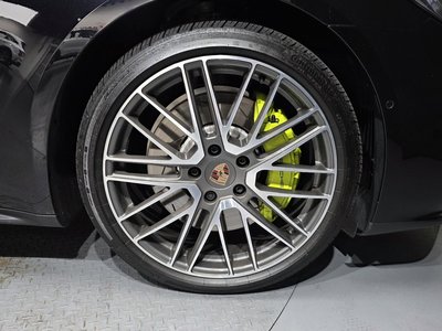 صورة 8 لـ 2025 Porsche PANAMERA