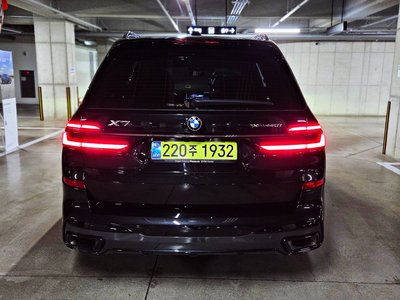 2025 BMW X7 照片 3