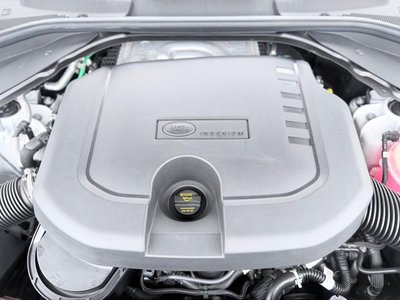 2025 LAND Rover RANGE ROVER thumbnail 32