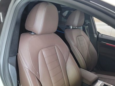 2025 BMW I4 photo 6