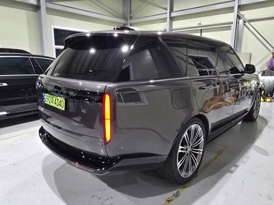 2025 LAND Rover RANGE ROVER — фото 4