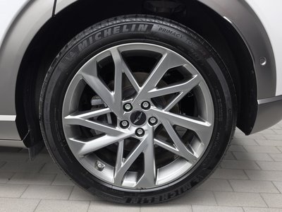 2022 Genesis GV60 photo 8