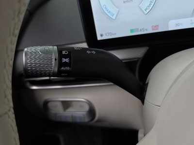2022 Genesis GV60 — миниатюра 29