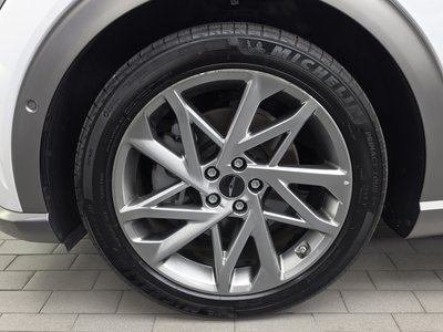 2022 Genesis GV60 photo 6