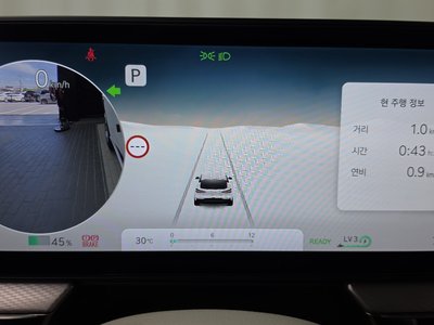 2022 Genesis GV60 — миниатюра 11
