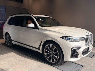2022 BMW X7 — фото 6