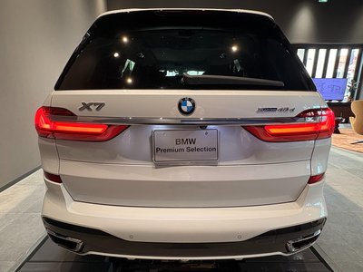 2022 BMW X7 — фото 9