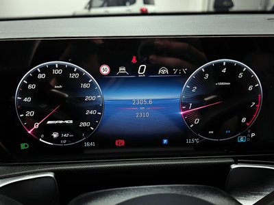 MERCEDES-BENZ GLB - 8