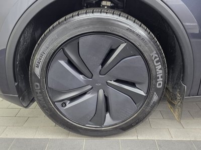 TESLA MODEL Y - 6