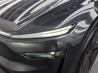 TESLA MODEL Y - 9