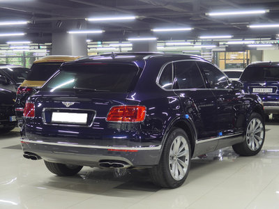 BENTLEY BENTAYGA - 2