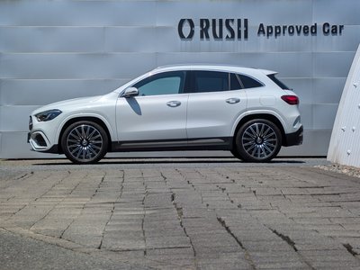 MERCEDES-BENZ GLA - 9