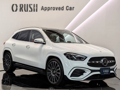 MERCEDES-BENZ GLA - 2