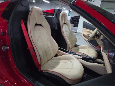 2022 Ferrari F8 SPIDER thumbnail 12