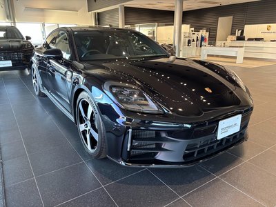 PORSCHE PANAMERA - 1