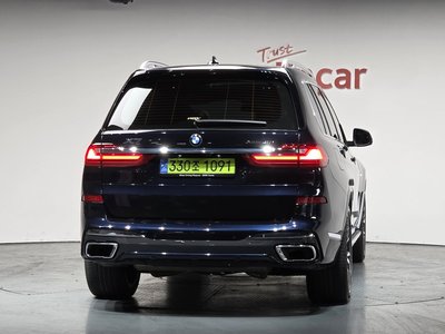 BMW X7 - 4