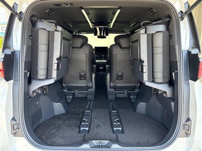 2025 TOYOTA ALPHARD 缩略图 31