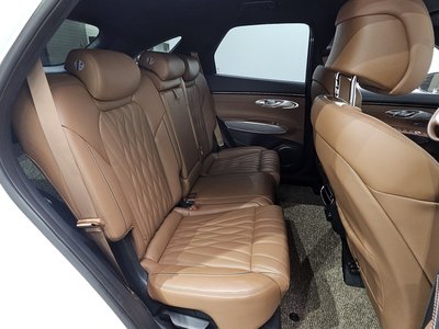 2023 Genesis GV70 — миниатюра 17