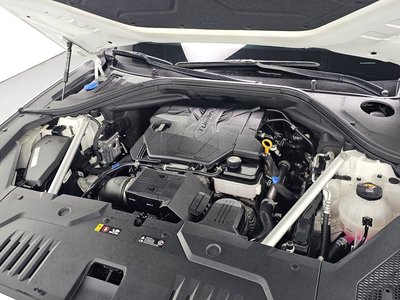 صورة 7 لـ 2023 Genesis GV70