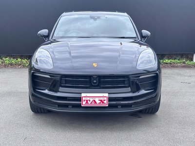 PORSCHE MACAN - 3