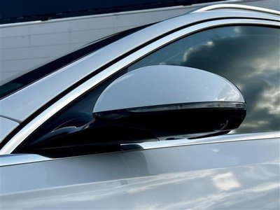 MERCEDES-BENZ E-CLASS WAGON - 10