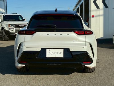 TOYOTA CROWN SPORT - 9