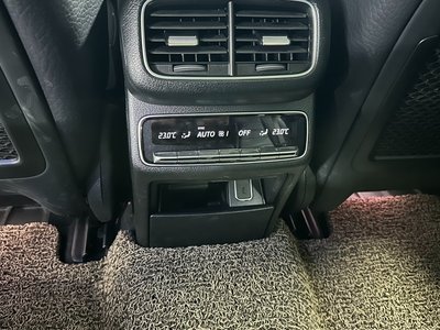 MERCEDES-BENZ GLE - 9