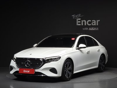 MERCEDES-BENZ E-CLASS - 1