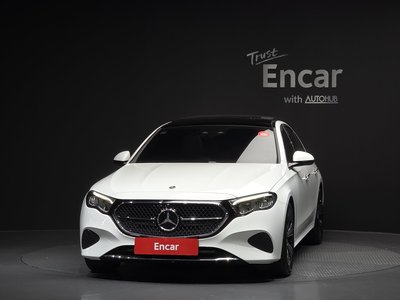 MERCEDES-BENZ E-CLASS - 2