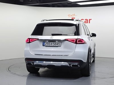 MERCEDES-BENZ GLE - 4