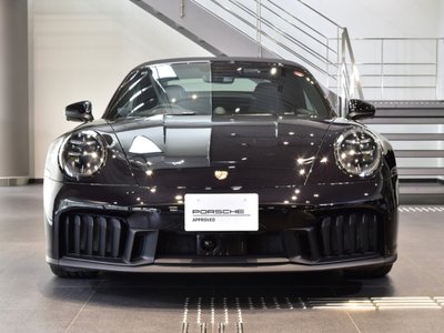 PORSCHE 911 - 8