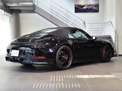 PORSCHE 911 - 5