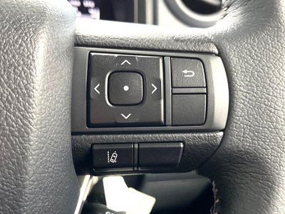 TOYOTA LAND CRUISER 70 - 6