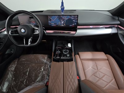صورة 5 لـ 2024 BMW 5 SERIES