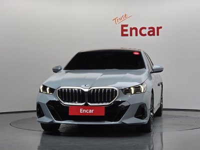 صورة 2 لـ 2024 BMW 5 SERIES