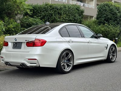 صورة 3 لـ 2015 BMW M3 SEDAN