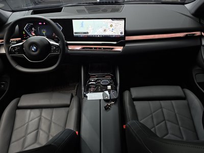 BMW 5 SERIES - 5