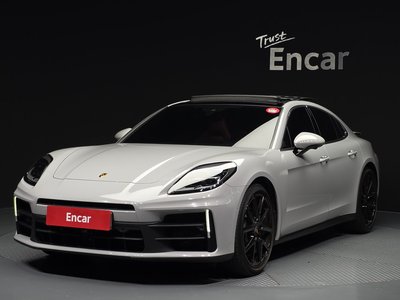PORSCHE PANAMERA - 1