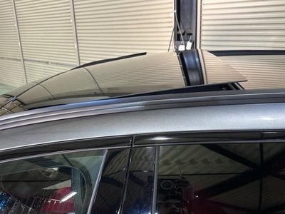 MERCEDES-BENZ C-CLASS - 4