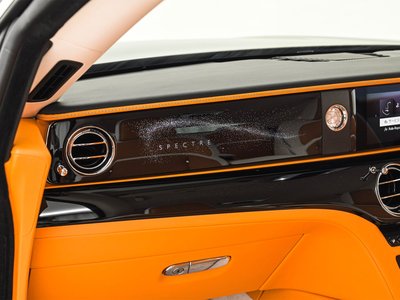 صورة مصغرة 30 لـ 2025 ROLLS-ROYCE SPECTRE