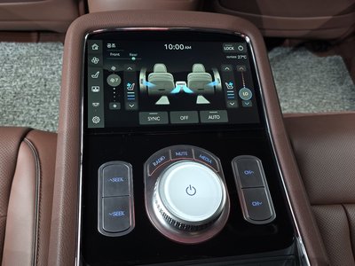 صورة مصغرة 31 لـ 2022 Genesis G90 (RS4)
