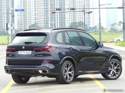 2026 BMW X5 — фото 2