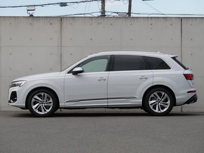 AUDI Q7 - 7