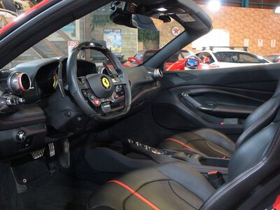 FERRARI F8 SPIDER - 5